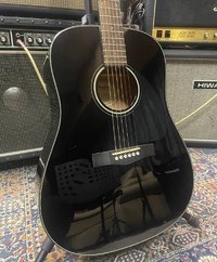 Fender CD 60